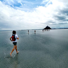 Charger l'image dans la galerie, Barefoot t-shirt Blanc